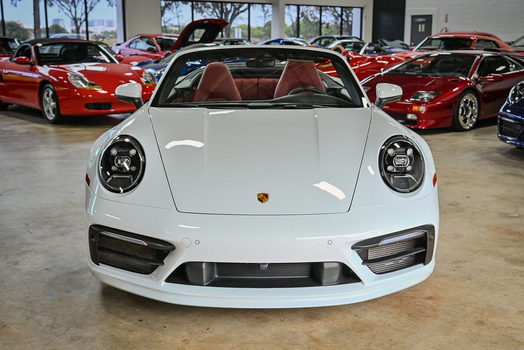 Porsche 911 Carrera